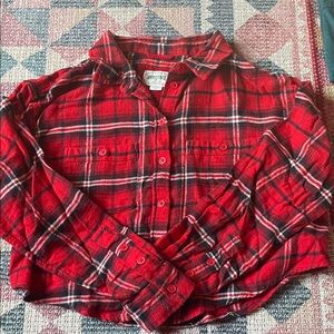 American Eagle cropped Red Plaid Button-Up flannel